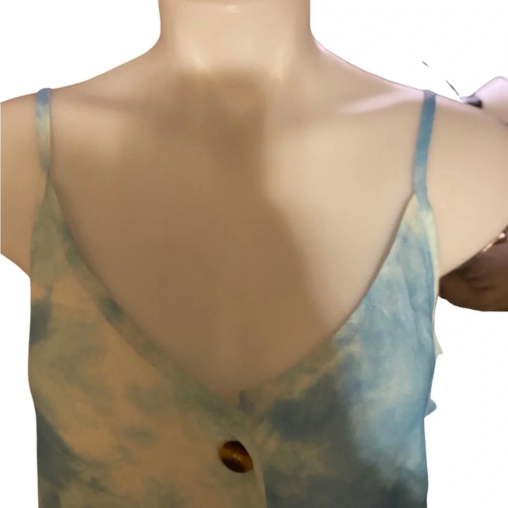 Womens button down summer top NWOT - Picture 2 of 4